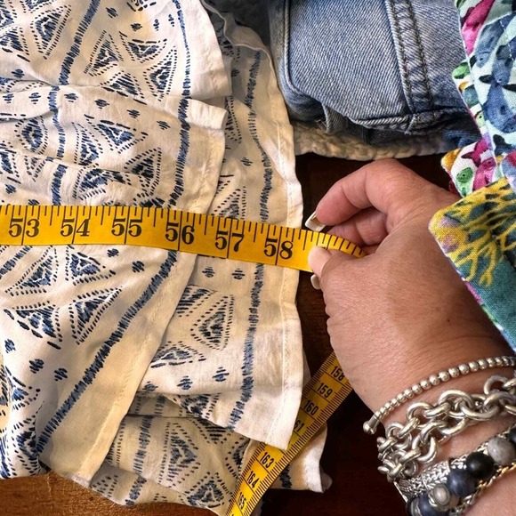 Hommage White Blue Print Maxi Dress V Neck Tie Waist Sleeveless Resortwear - Picture 14 of 14